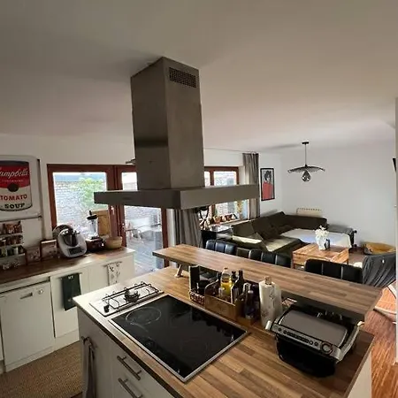 - 500m To Oktoberfest Apartament *